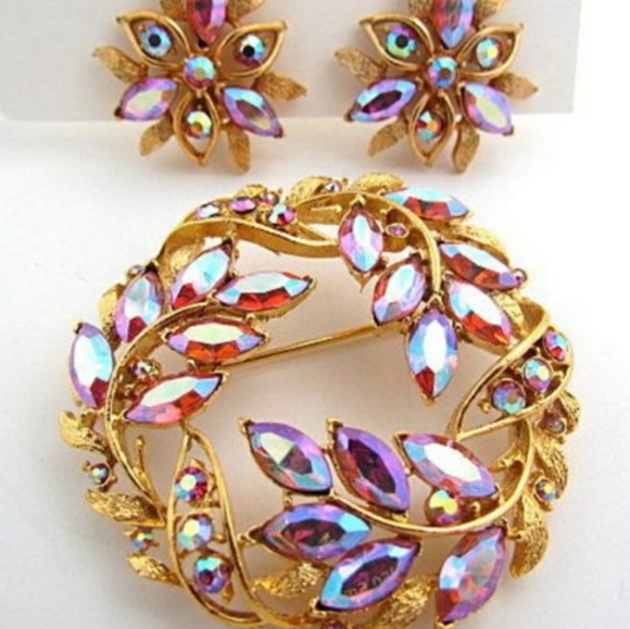 None Jewelry - Vintage Pink Aurora Borealis set